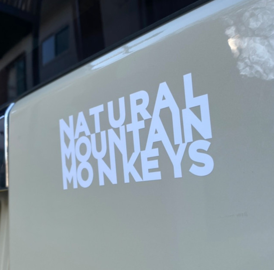 Natural Mountain Monkeys｜CUT-OUT Sticker 貼紙 - poleestore